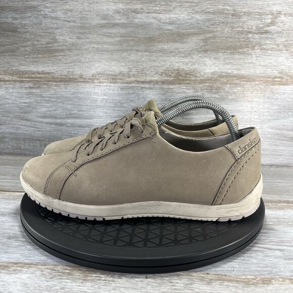 Dansko Women's Leela Gray Nubuck Leather Walking Sneakers Size EU 40 US 10 - Picture 1 of 13